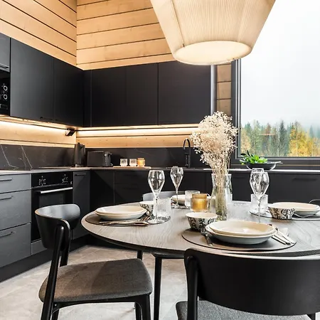 Levin Lyhty Aino A3 By Hilla *